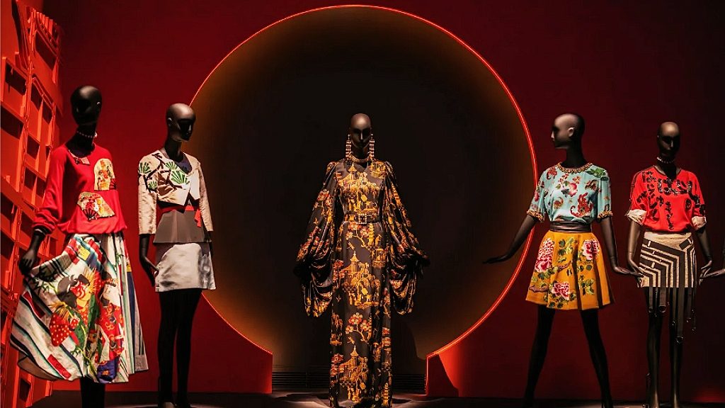 “ANDREW GN: FASHIONING SINGAPORE AND THE WORLD”主题展